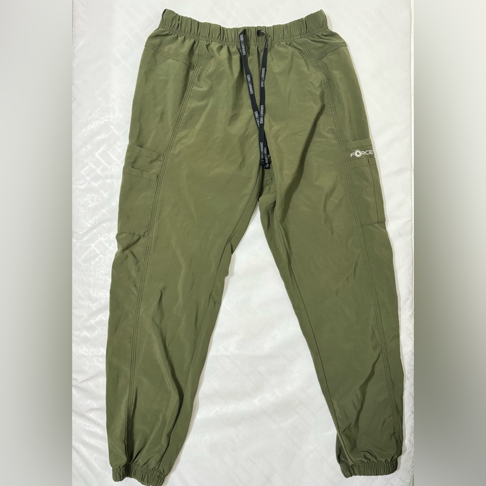 Carhartt Scrubs in hunter green. Top: small Bottoms: petite small